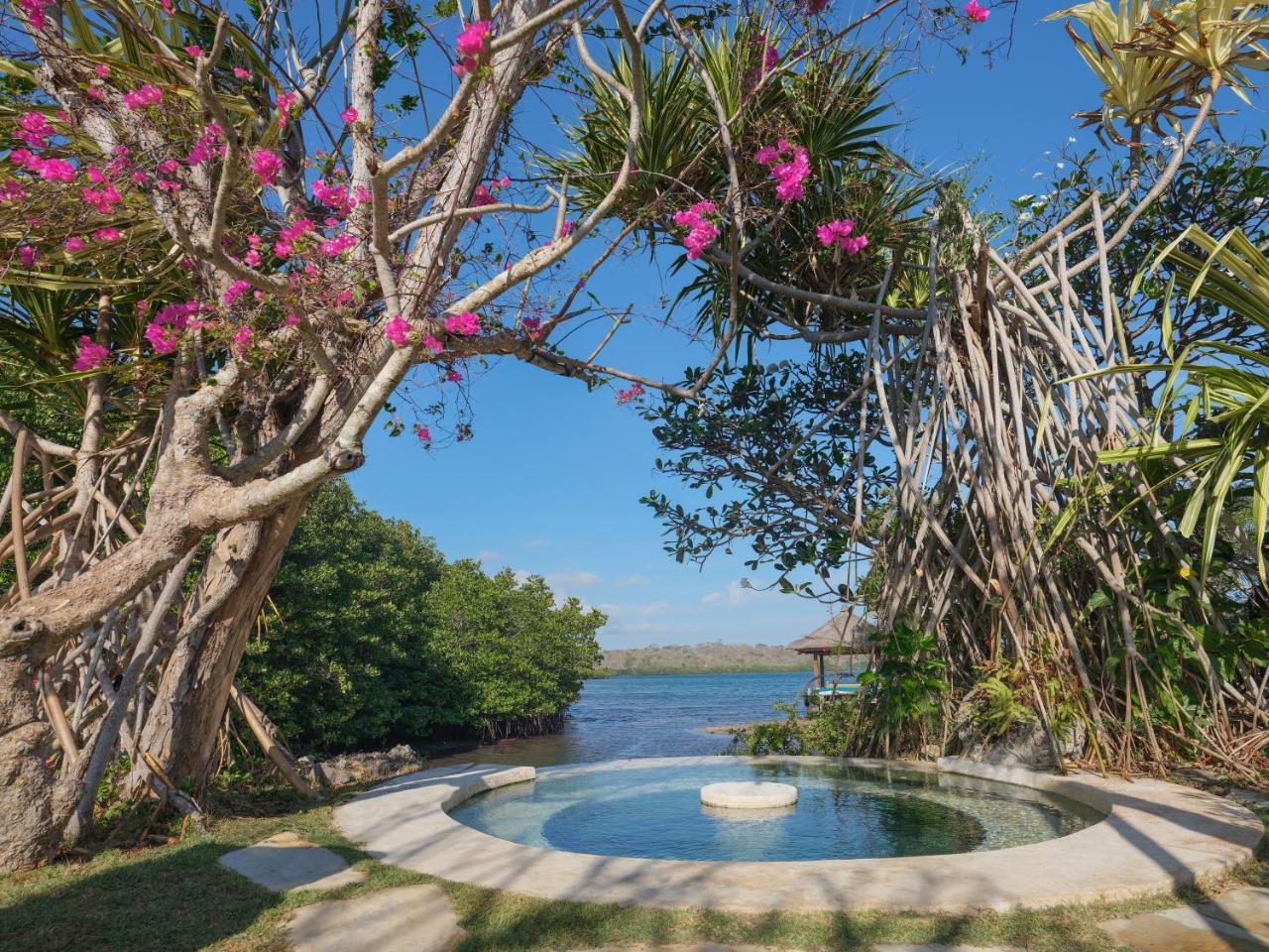 Mimpi Resort Menjangan Banyuwedang Dış mekan fotoğraf